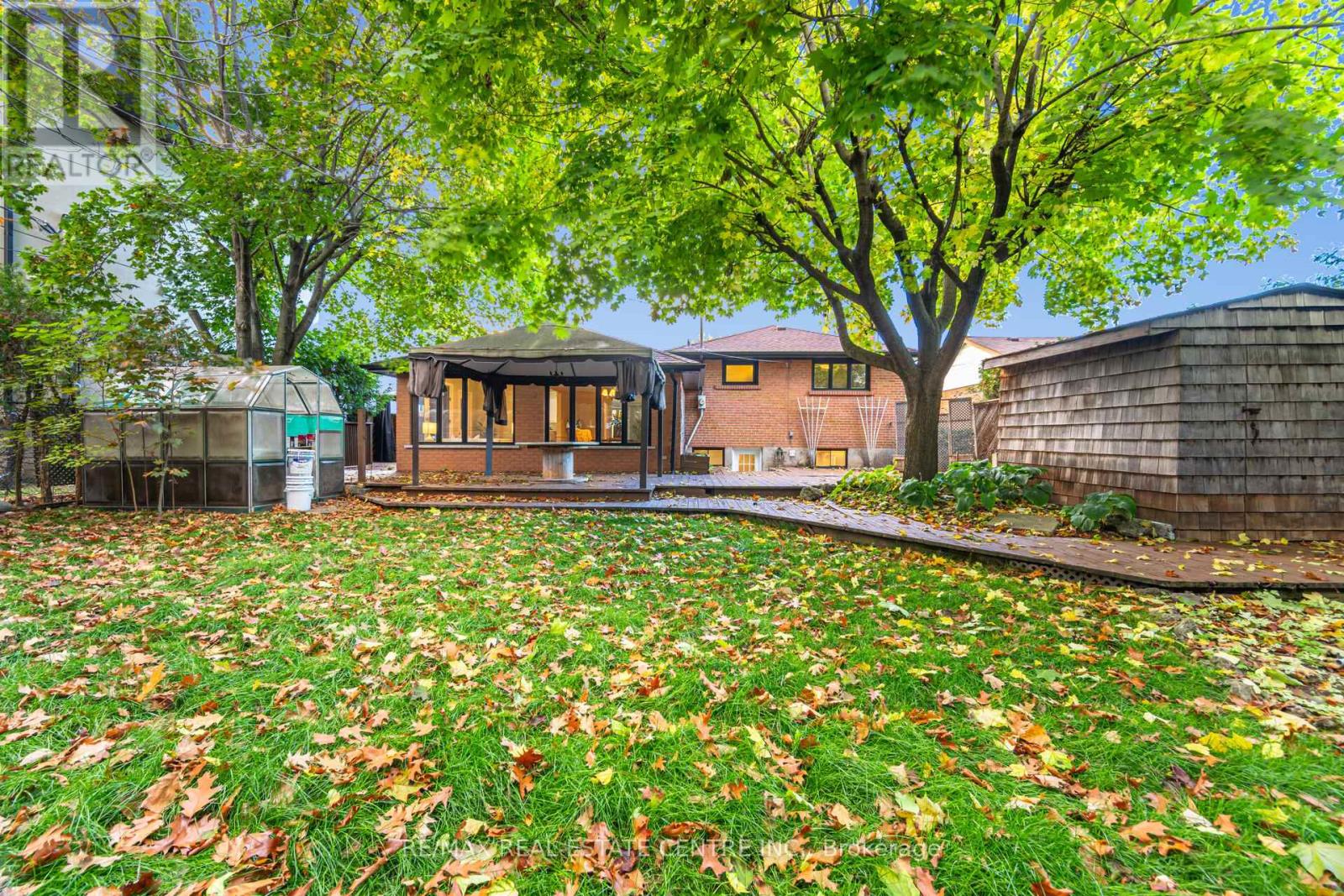 5288 Mericourt Road, Burlington, Ontario  L7L 3R3 - Photo 33 - W12487896