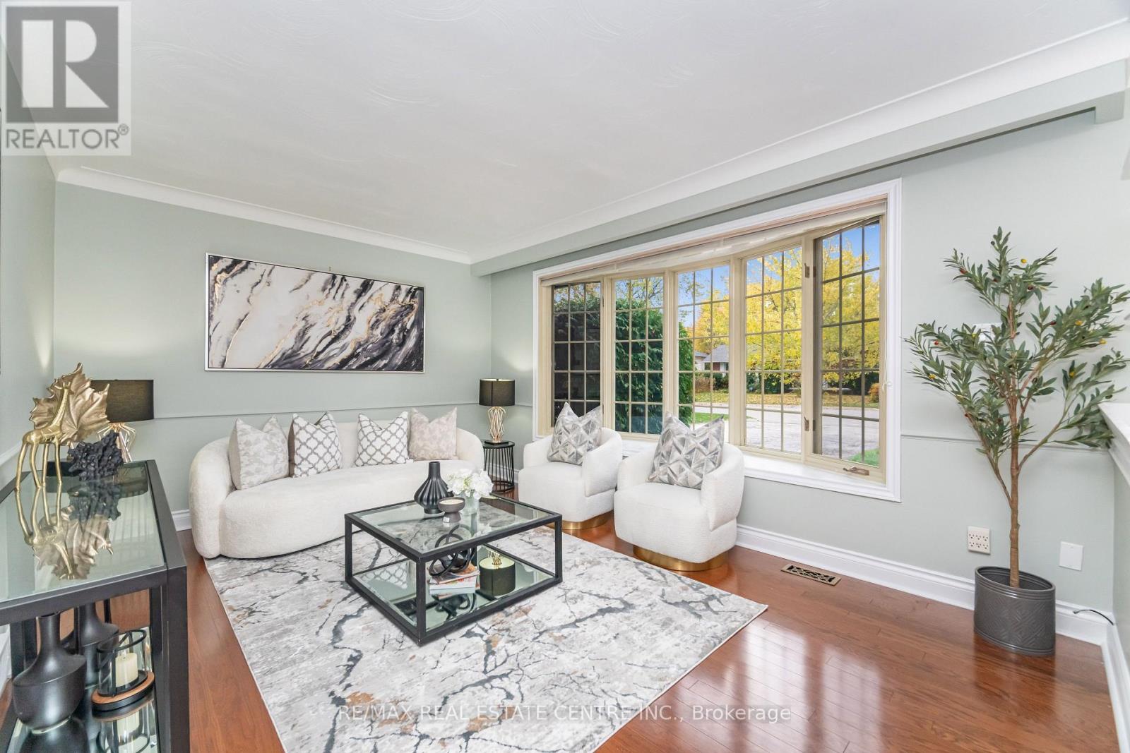 5288 Mericourt Road, Burlington, Ontario  L7L 3R3 - Photo 7 - W12487896