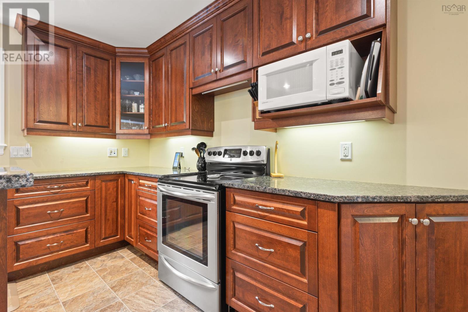 46 Melwood Avenue, Halifax, Nova Scotia  B3N 1E5 - Photo 12 - 202513603