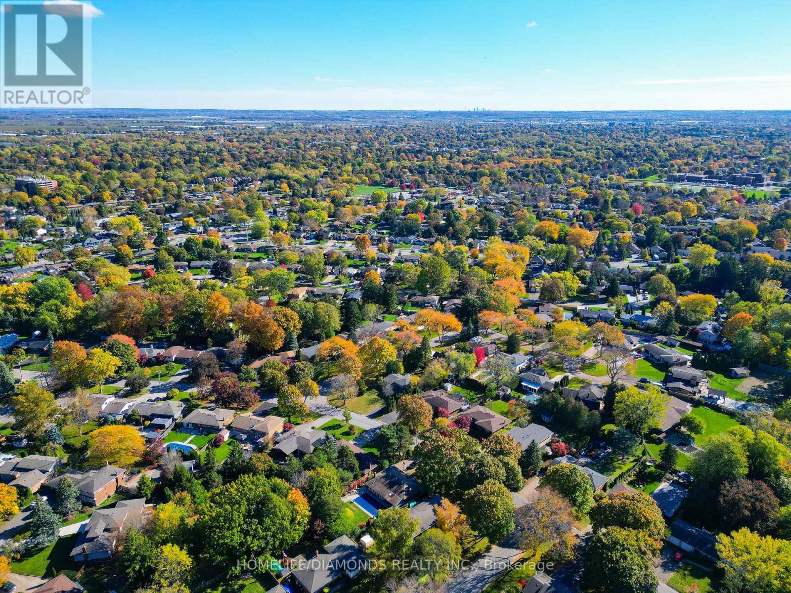 17 Old Coach Road, St. Catharines, Ontario  L2N 2P4 - Photo 6 - X12484468