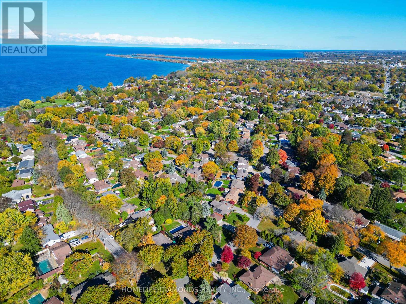 Lower - 17 Old Coach Road, St. Catharines, Ontario  L2N 2P4 - Photo 3 - X12488604