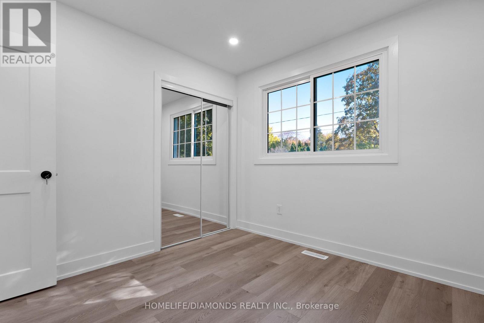 17 Old Coach Road, St. Catharines, Ontario  L2N 2P4 - Photo 27 - X12484468