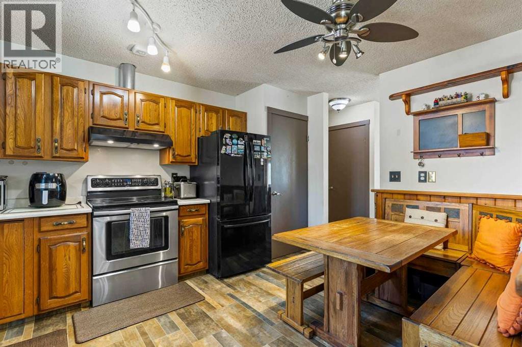 1018 10 Avenue Se, High River, Alberta  T1V 1L3 - Photo 17 - A2260710