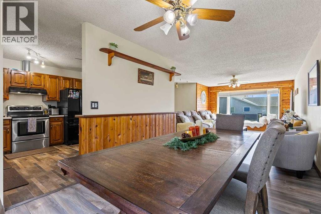 1018 10 Avenue Se, High River, Alberta  T1V 1L3 - Photo 10 - A2260710