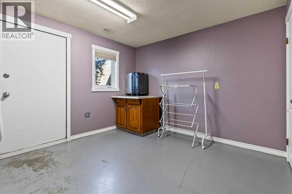 1018 10 Avenue Se, High River, Alberta  T1V 1L3 - Photo 34 - A2260710