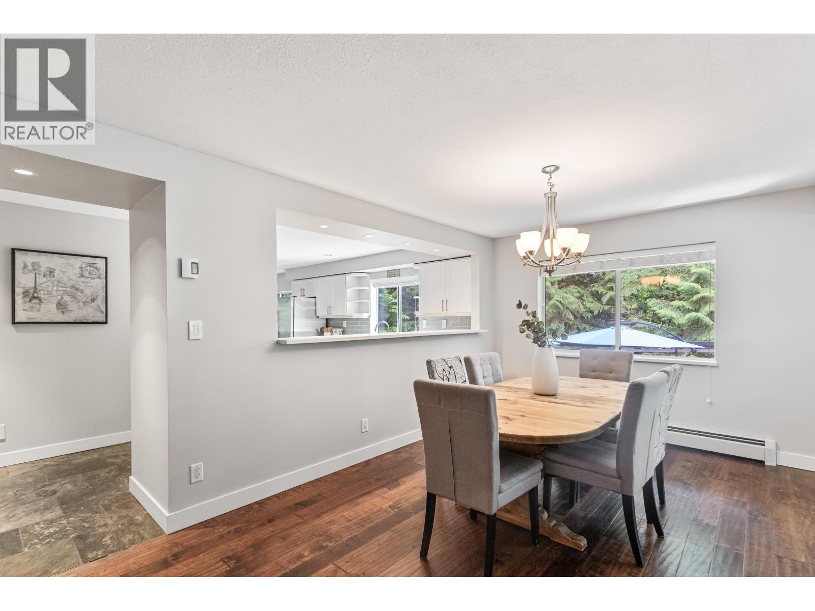 27740 Sayers Crescent, Maple Ridge, British Columbia  V2W 1N4 - Photo 9 - R3048461