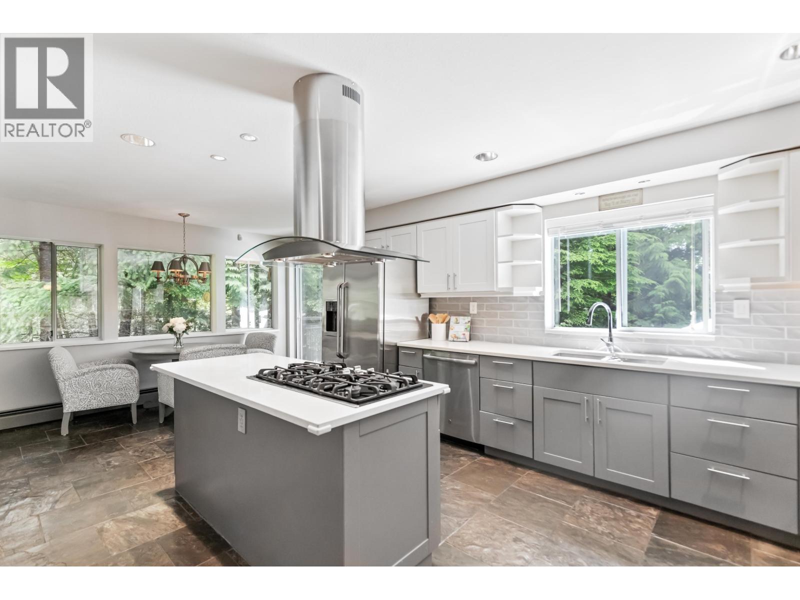 27740 Sayers Crescent, Maple Ridge, British Columbia  V2W 1N4 - Photo 13 - R3048461