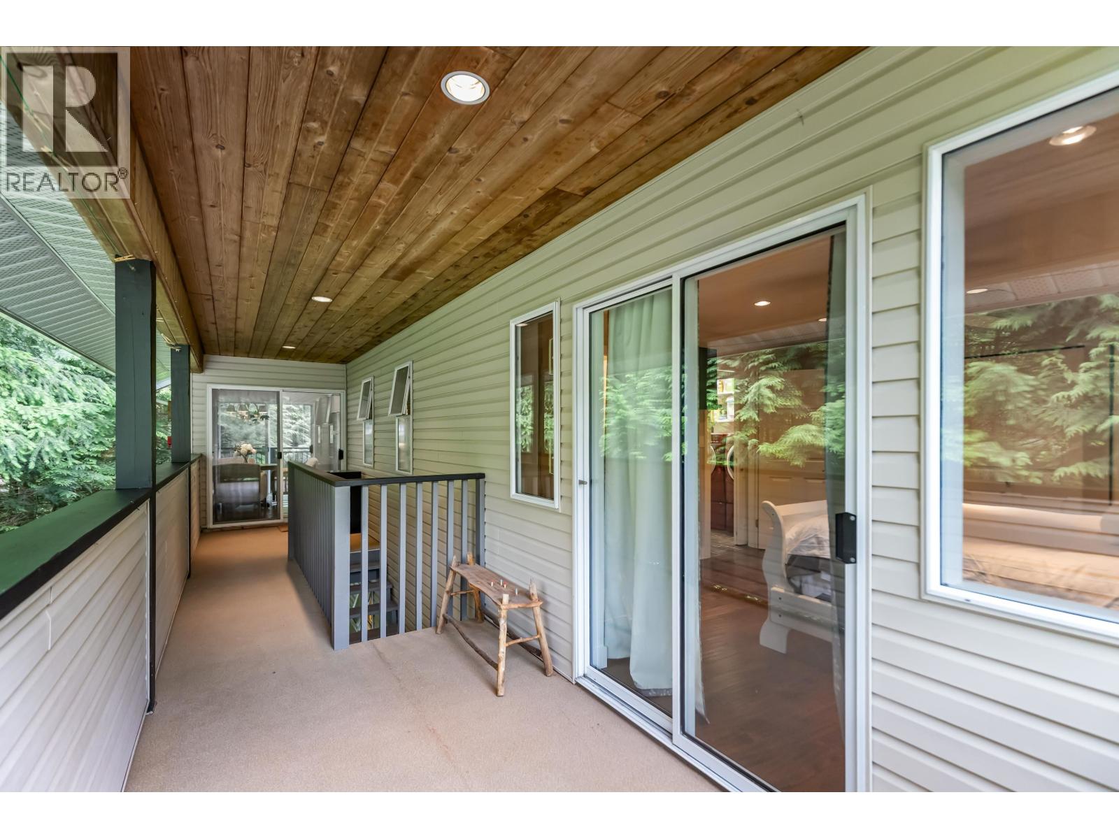 27740 Sayers Crescent, Maple Ridge, British Columbia  V2W 1N4 - Photo 18 - R3048461