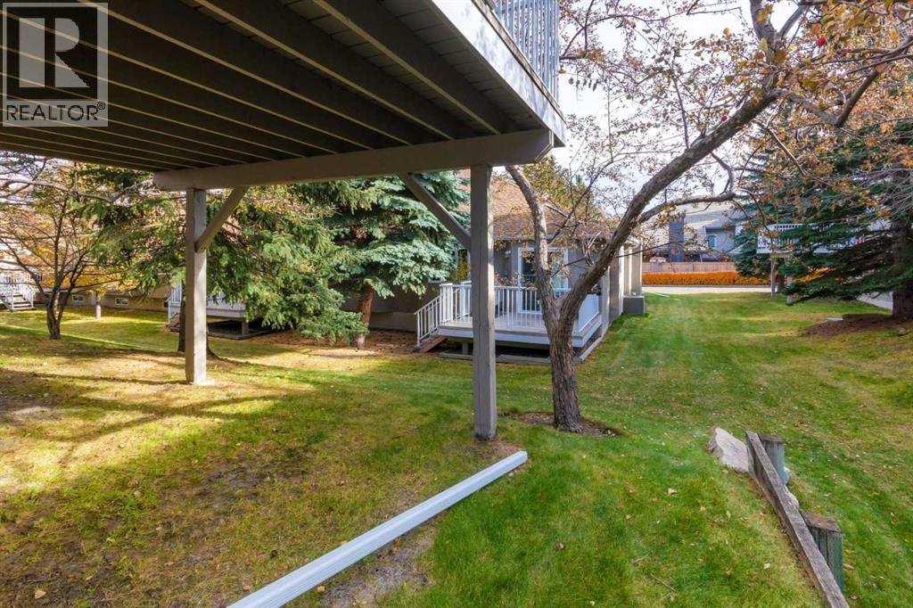 50 Christie Gardens Sw, Calgary, Alberta  T3H 3B5 - Photo 36 - A2266859