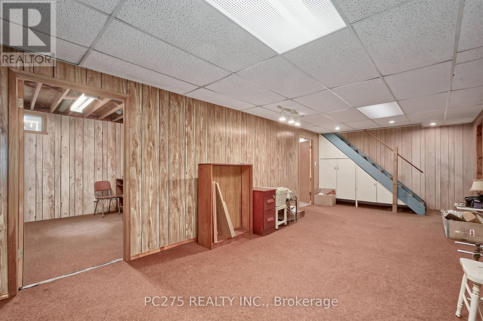 34 Thackerey Place, London North, Ontario  N6G 3E7 - Photo 30 - X12492444