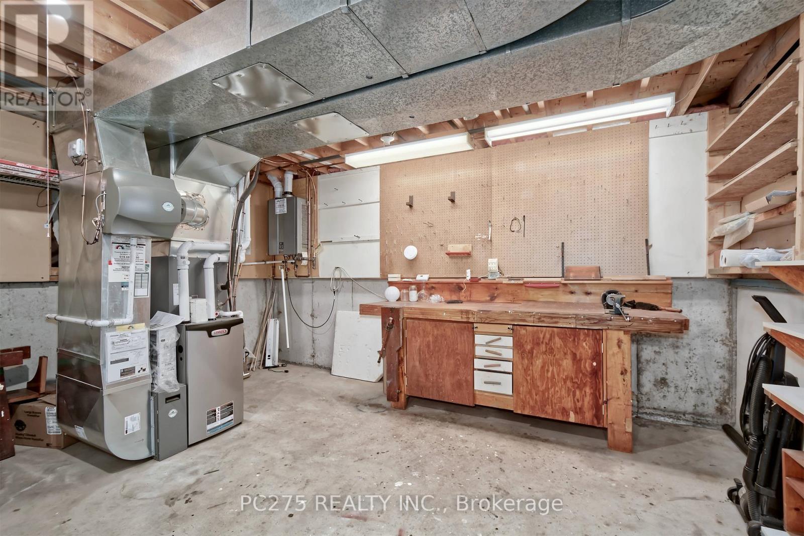 34 Thackerey Place, London North, Ontario  N6G 3E7 - Photo 34 - X12492444