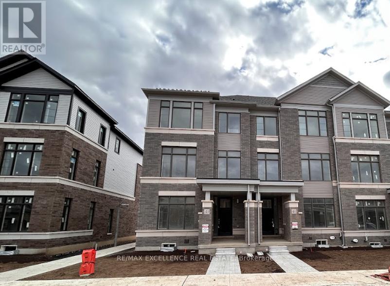 <div class="slider-price">$2,799 Monthly</div><p>49 - 474 Provident Way, Hamilton, Ontario</p>