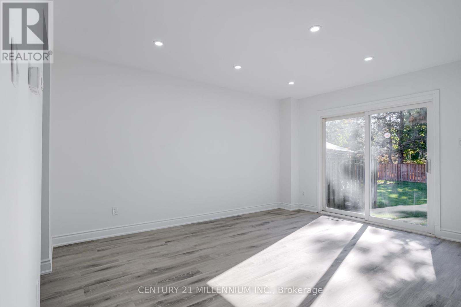 62 - 135 Chalmers Street S, Cambridge, Ontario  N1R 6M2 - Photo 10 - X12492532