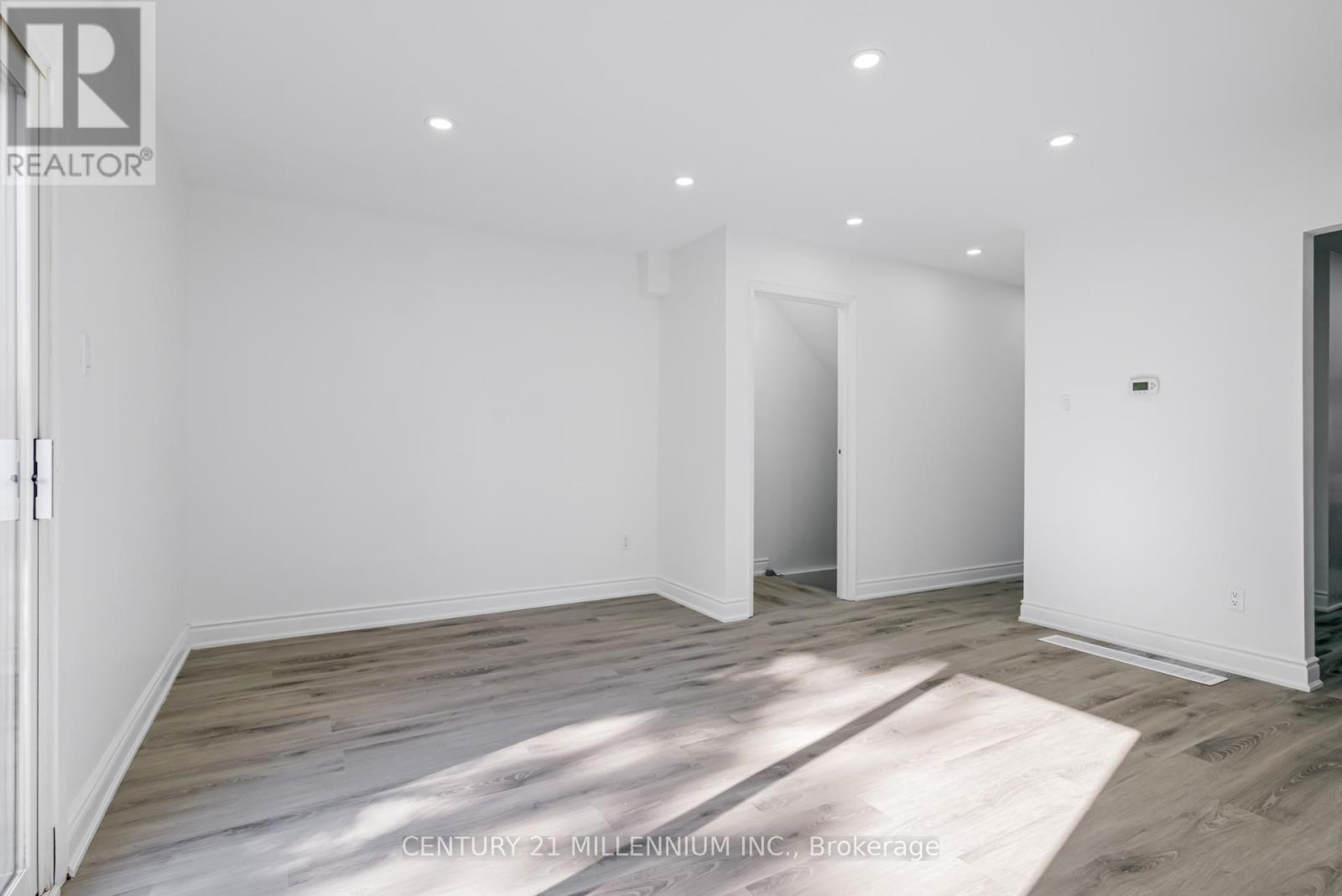 62 - 135 Chalmers Street S, Cambridge, Ontario  N1R 6M2 - Photo 11 - X12492532