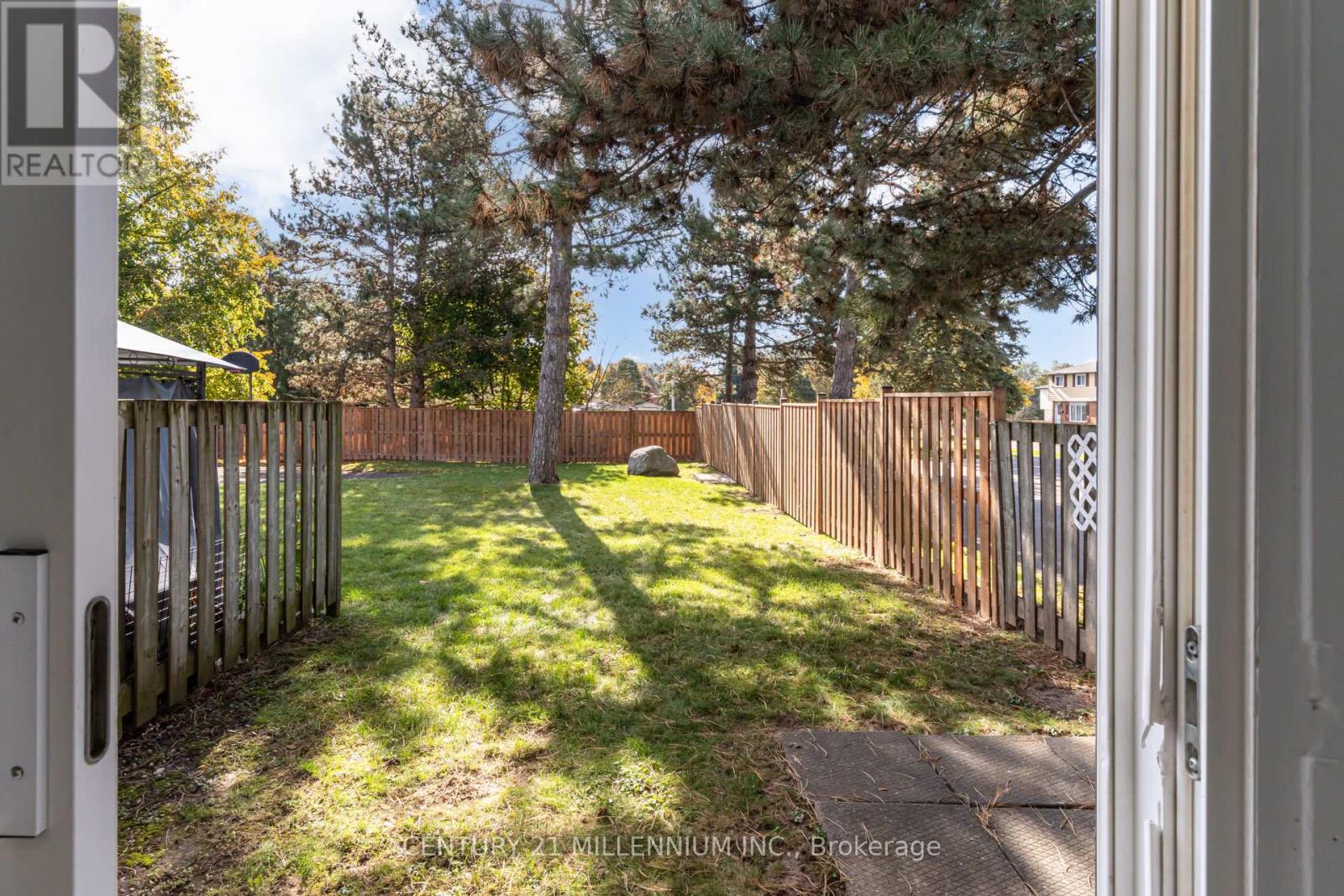 62 - 135 Chalmers Street S, Cambridge, Ontario  N1R 6M2 - Photo 29 - X12492532