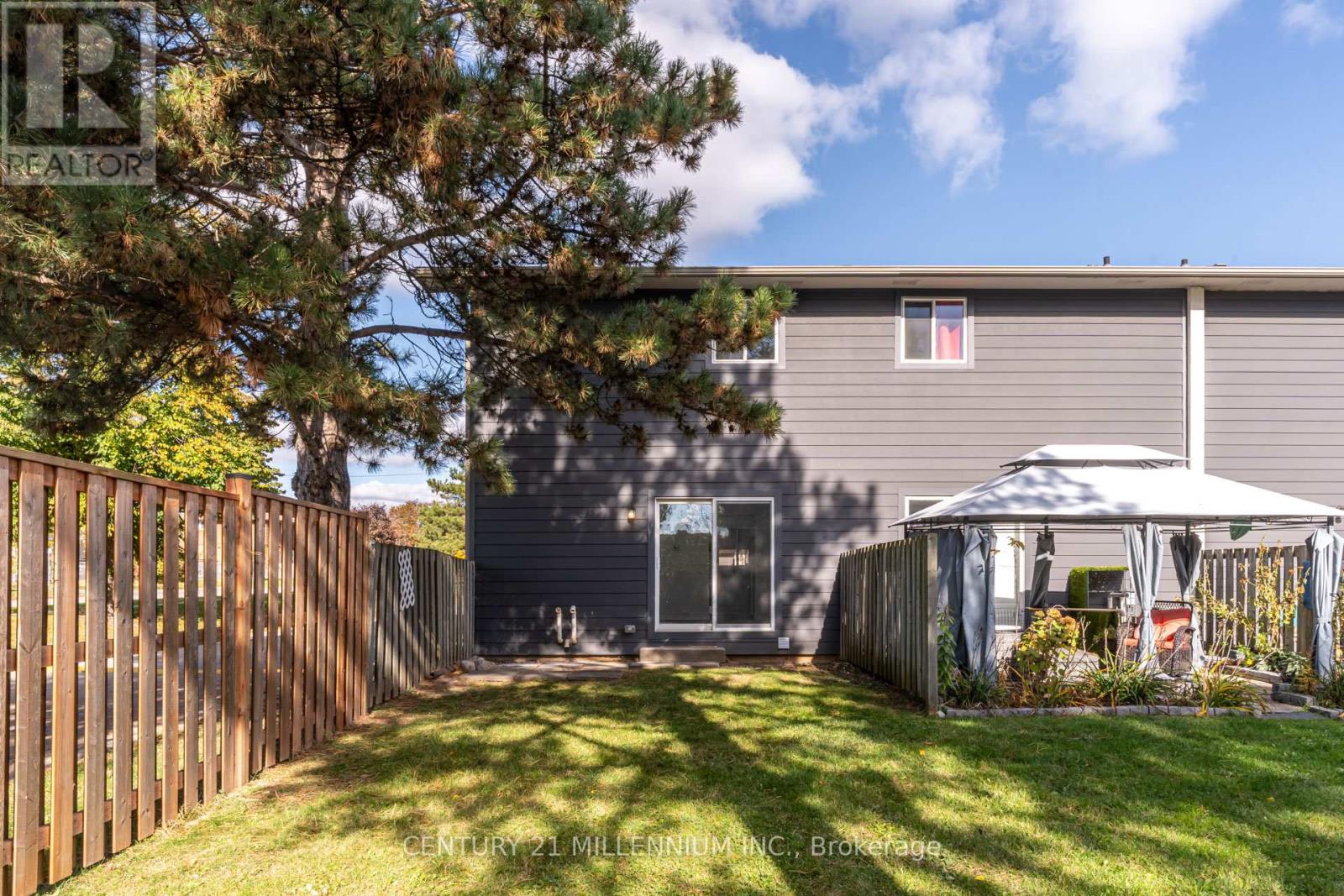 62 - 135 Chalmers Street S, Cambridge, Ontario  N1R 6M2 - Photo 35 - X12492532