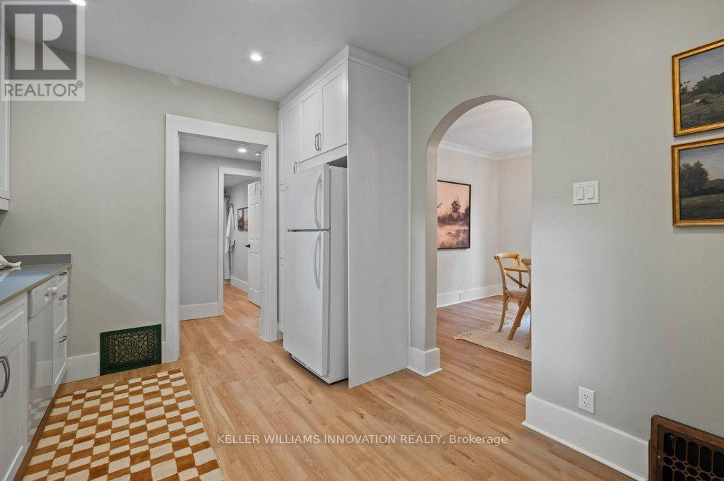 34 Stirling Avenue N, Kitchener, Ontario  N2H 3G5 - Photo 11 - X12492544