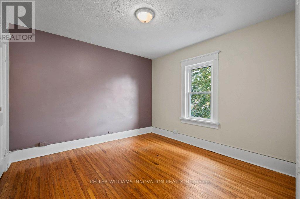 34 Stirling Avenue N, Kitchener, Ontario  N2H 3G5 - Photo 22 - X12492544