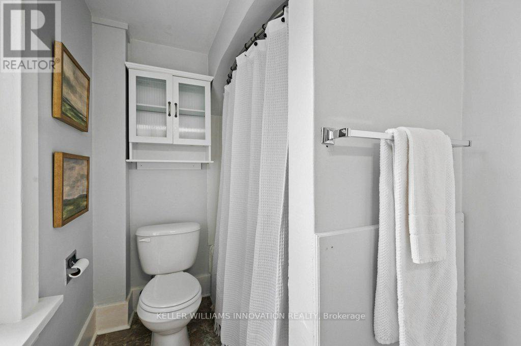 34 Stirling Avenue N, Kitchener, Ontario  N2H 3G5 - Photo 25 - X12492544