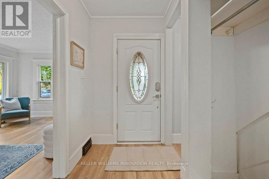 34 Stirling Avenue N, Kitchener, Ontario  N2H 3G5 - Photo 7 - X12492544