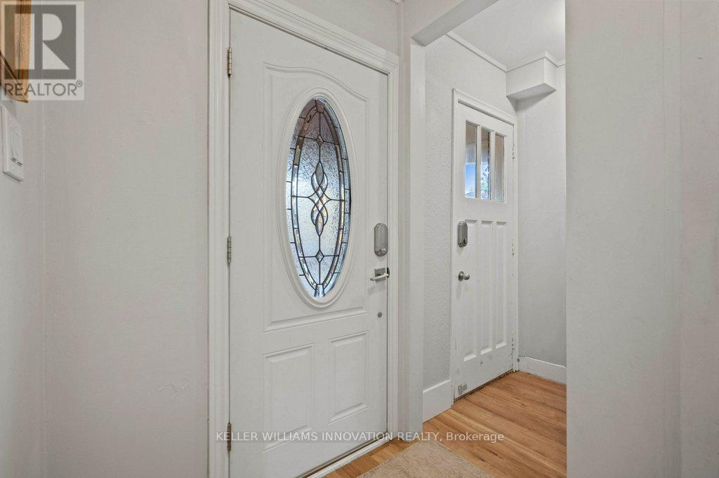 34 Stirling Avenue N, Kitchener, Ontario  N2H 3G5 - Photo 8 - X12492544