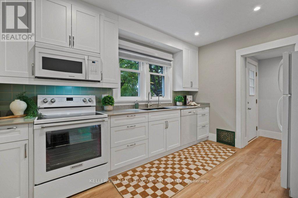 34 Stirling Avenue N, Kitchener, Ontario  N2H 3G5 - Photo 9 - X12492544