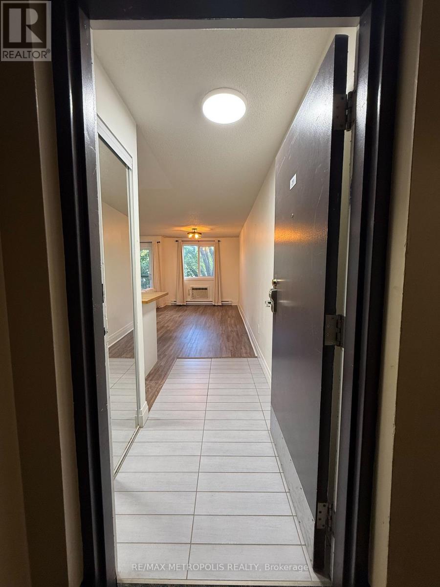 201 - 271 EIWO COURT, Waterloo, Ontario