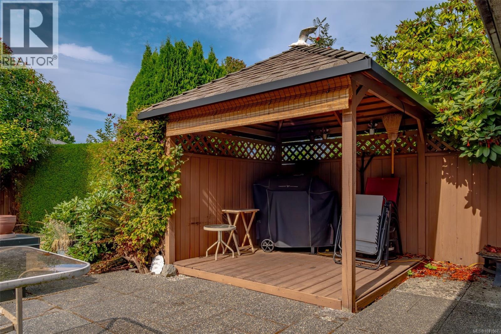 5902 Beacon Pl, Nanaimo, British Columbia  V9V 1J6 - Photo 11 - 1018567