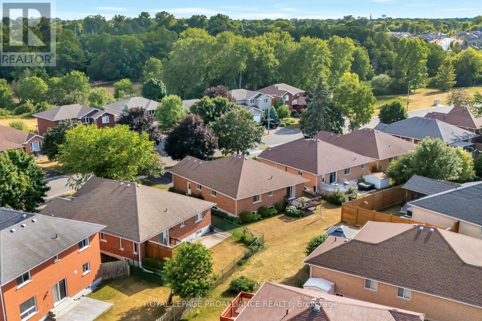 36 Oak Ridge Boulevard, Belleville, Ontario  K8N 5W1 - Photo 46 - X12434040