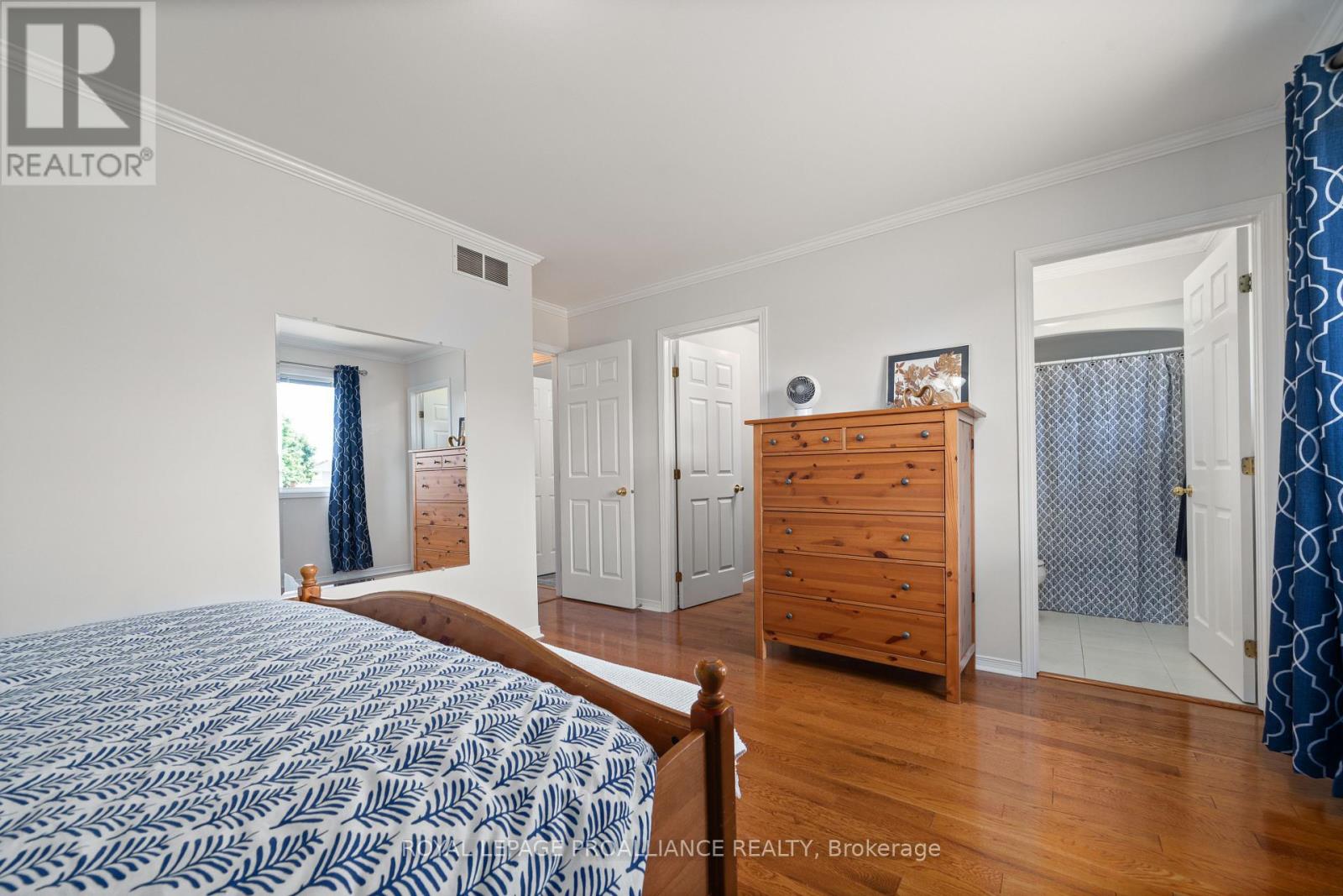 36 Oak Ridge Boulevard, Belleville, Ontario  K8N 5W1 - Photo 20 - X12434040