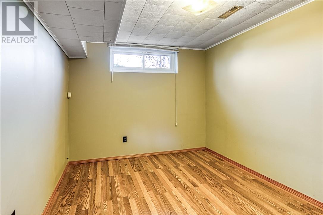 3810 Macmillan Drive, Val Caron, Ontario P3N 1N2 - Photo 28 - 2125433