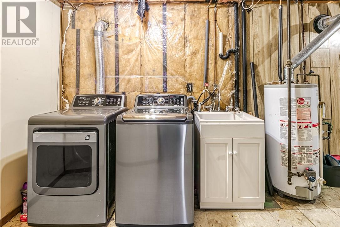 3810 Macmillan Drive, Val Caron, Ontario P3N 1N2 - Photo 30 - 2125433