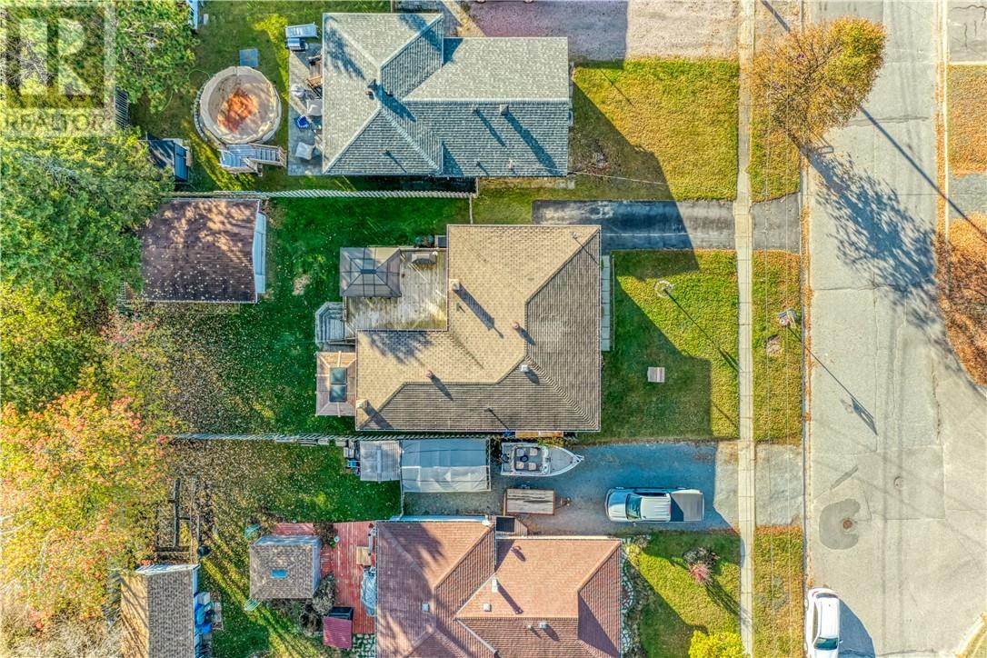 3810 Macmillan Drive, Val Caron, Ontario P3N 1N2 - Photo 33 - 2125433