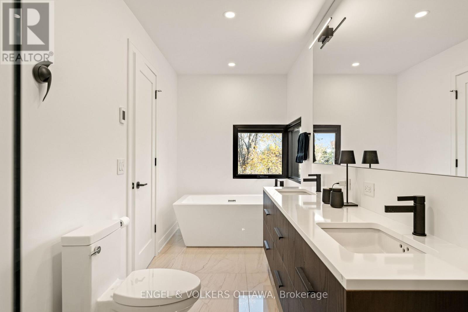 127 Peridot Private, Ottawa, Ontario  K2C 3M3 - Photo 27 - X12492508