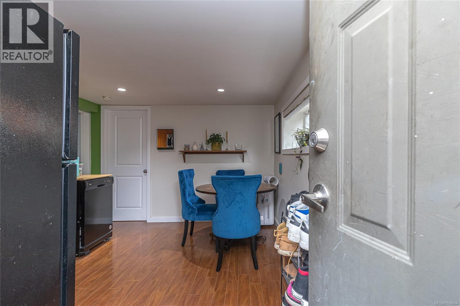 1207 Walnut St, Victoria, British Columbia  V8T 1N3 - Photo 19 - 1014844