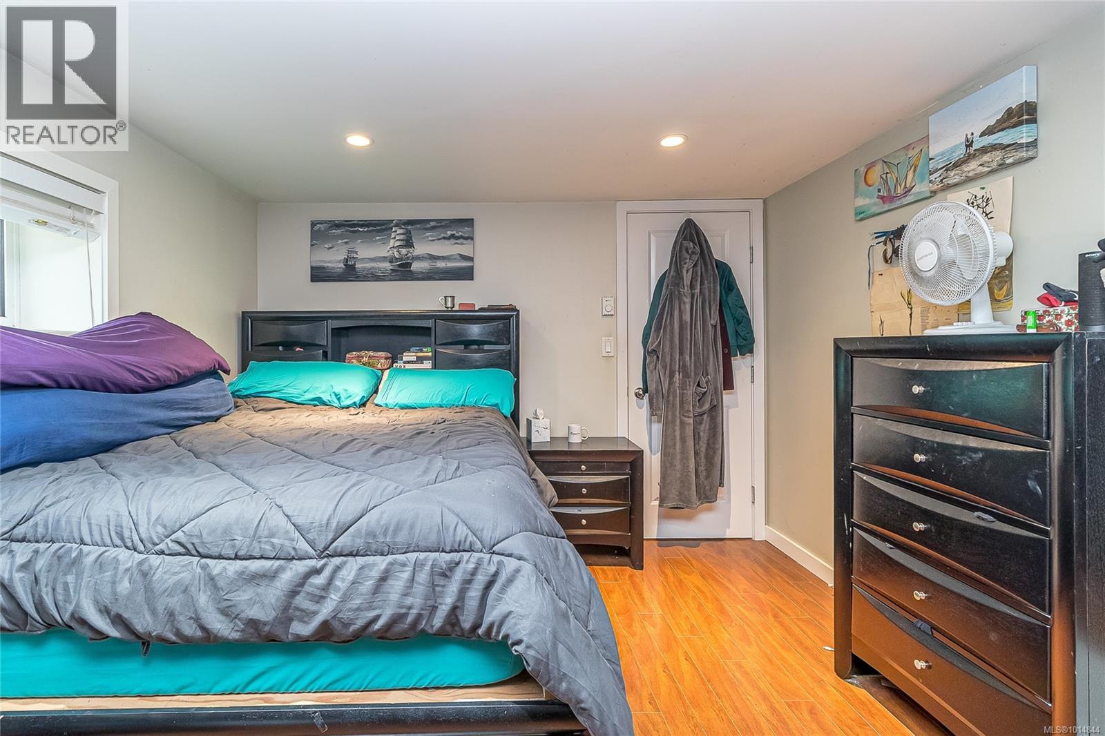 1207 Walnut St, Victoria, British Columbia  V8T 1N3 - Photo 25 - 1014844