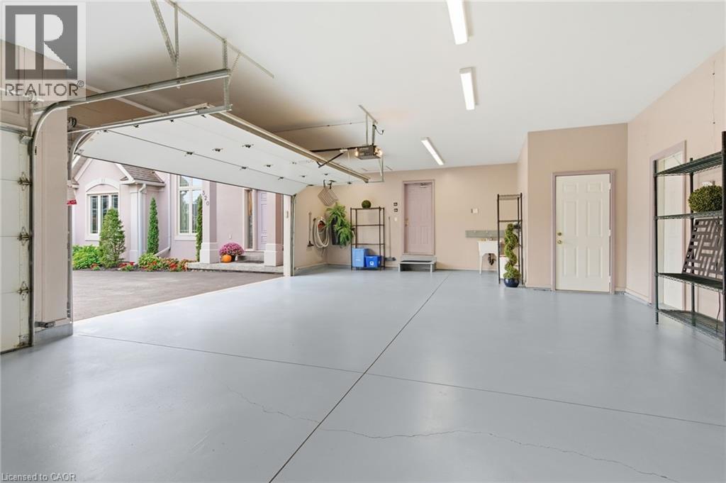 320 Fiddlers Green Road, Ancaster, Ontario  L9G 1X1 - Photo 38 - 40776159