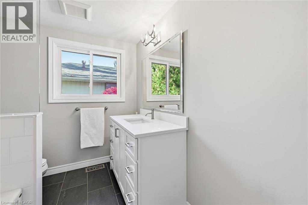 5188 Cedarbrook Crescent, Burlington, Ontario  L7L 3R1 - Photo 29 - 40784114