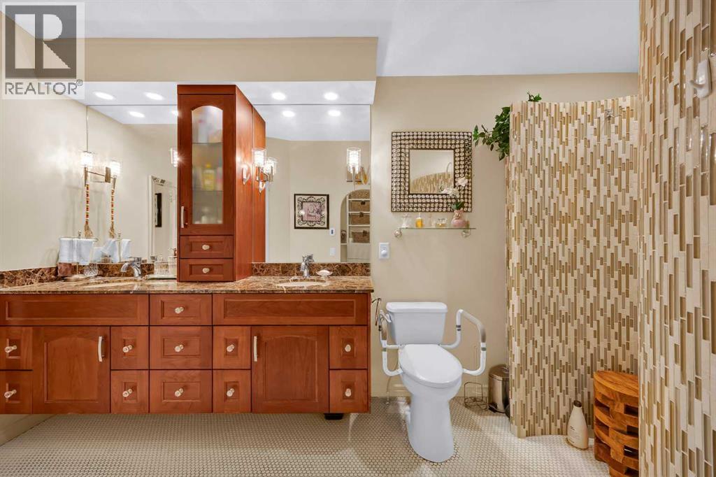 75 Christie Gardens Sw, Calgary, Alberta  T3H 3B5 - Photo 30 - A2261455