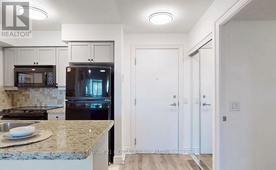 918 - 25 Greenview Avenue, Toronto, Ontario  M2M 1R2 - Photo 4 - C12488924