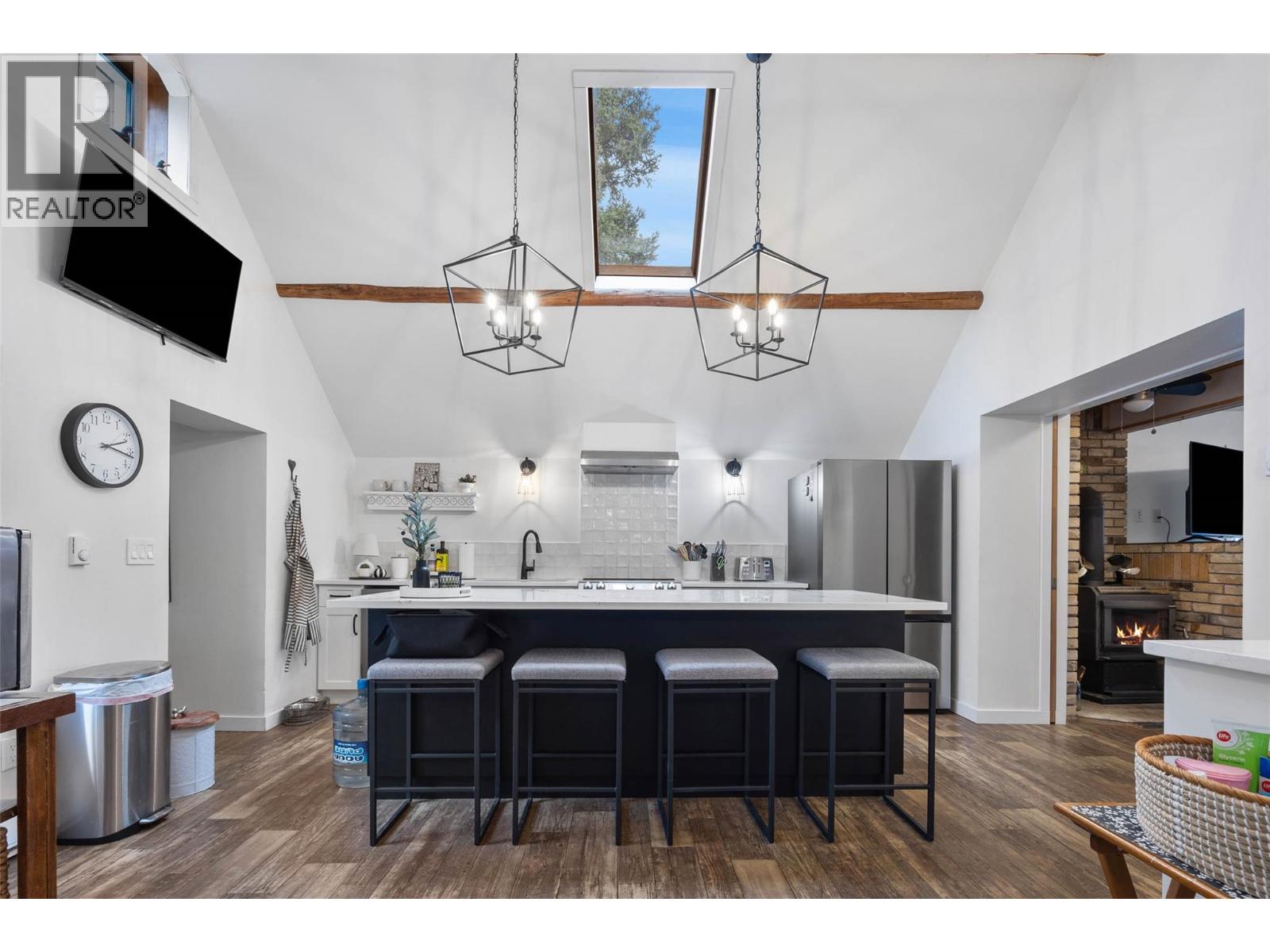 4684 Walloper Lake Road, Kamloops, British Columbia  V1S 1Y8 - Photo 13 - 10366893