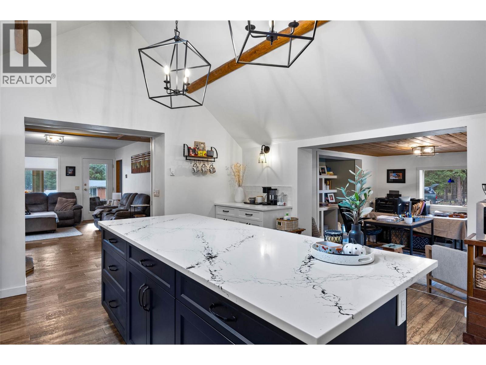 4684 Walloper Lake Road, Kamloops, British Columbia  V1S 1Y8 - Photo 16 - 10366893