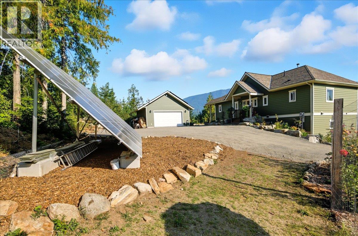 320 Mountain View Drive, Nelson, British Columbia  V1L 0A7 - Photo 66 - 10361394