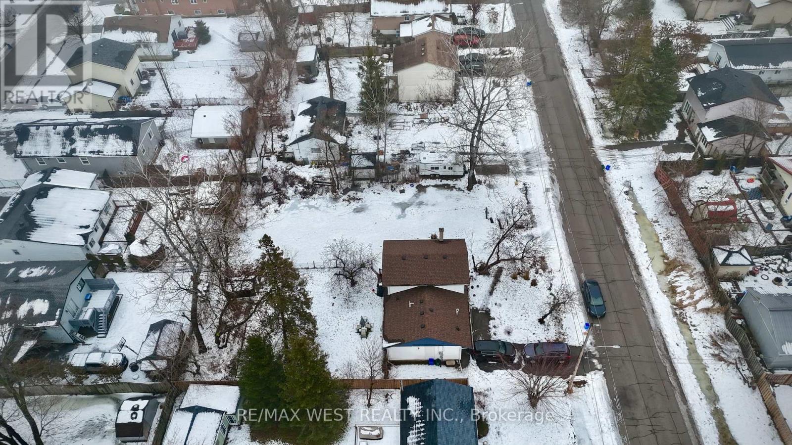 310 Terrace Drive, Georgina, Ontario  L4P 2Y8 - Photo 14 - N12488284