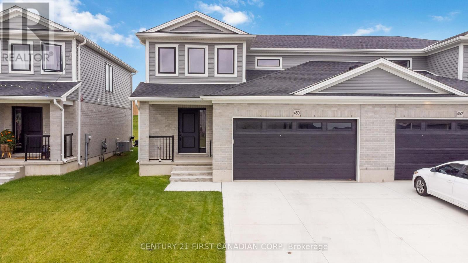 450 Main Street, Plympton-Wyoming (Plympton Wyoming), Ontario  N0N 1T0 - Photo 10 - X12492924