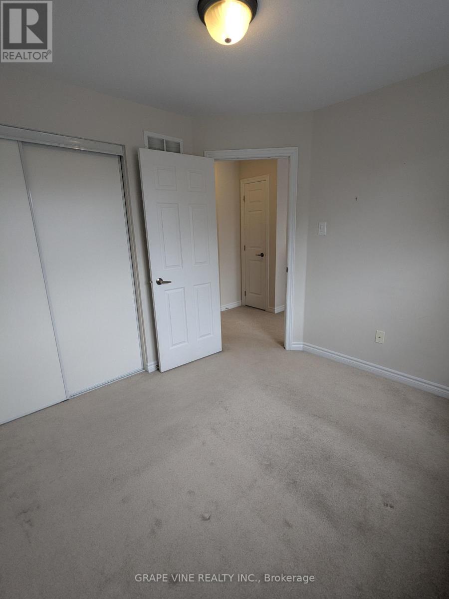 582 Meadowcreek Circle, Ottawa, Ontario  K2M 0J8 - Photo 24 - X12492864