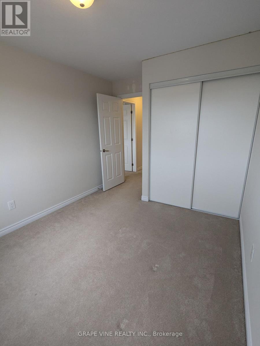 582 Meadowcreek Circle, Ottawa, Ontario  K2M 0J8 - Photo 31 - X12492864