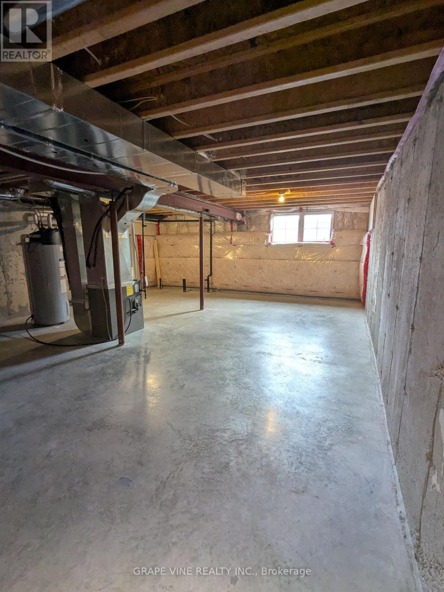 582 Meadowcreek Circle, Ottawa, Ontario  K2M 0J8 - Photo 35 - X12492864