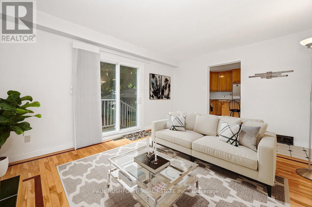 89 Hawk Crescent, Ottawa, Ontario  K1V 9G8 - Photo 15 - X12492880