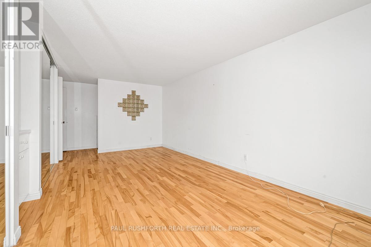 89 Hawk Crescent, Ottawa, Ontario  K1V 9G8 - Photo 18 - X12492880